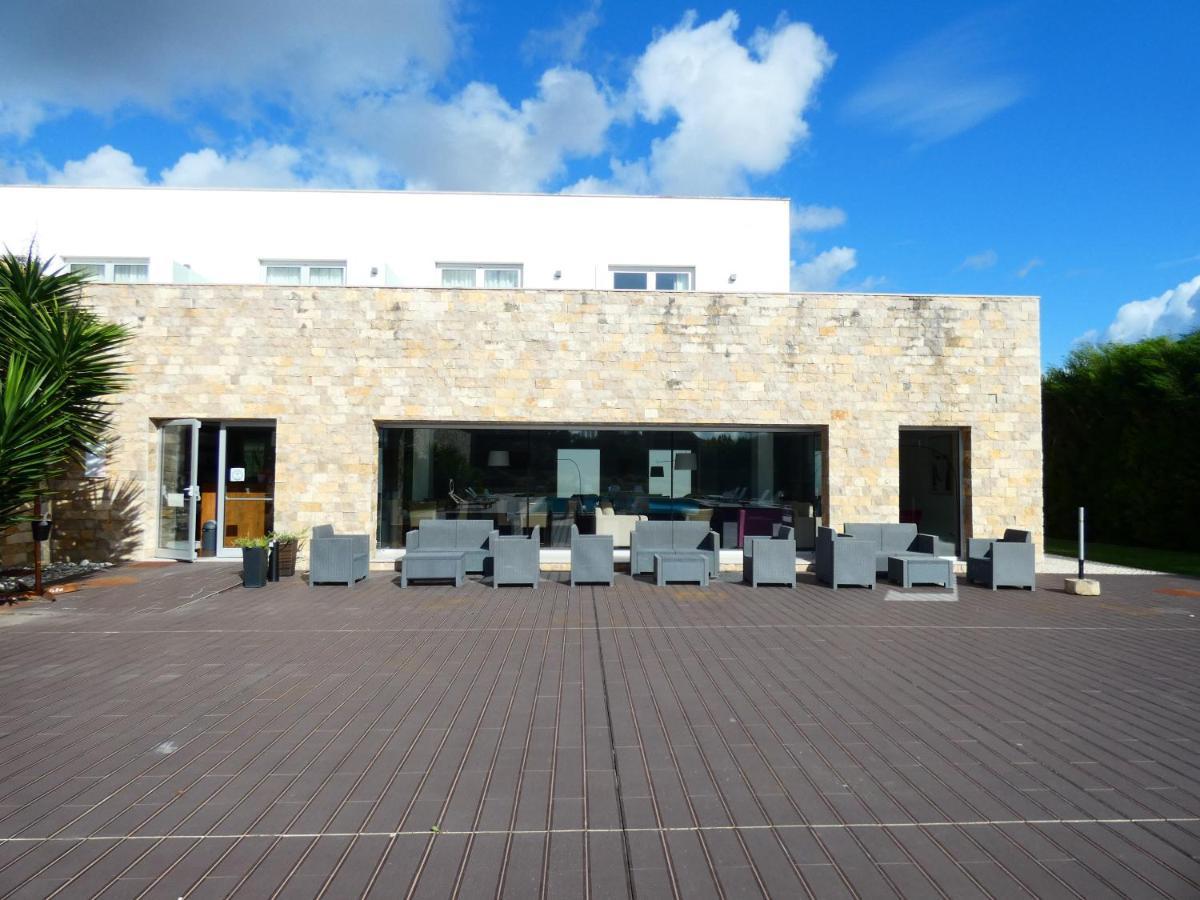 Hotel Vila D'โอบิดอส ภายนอก รูปภาพ