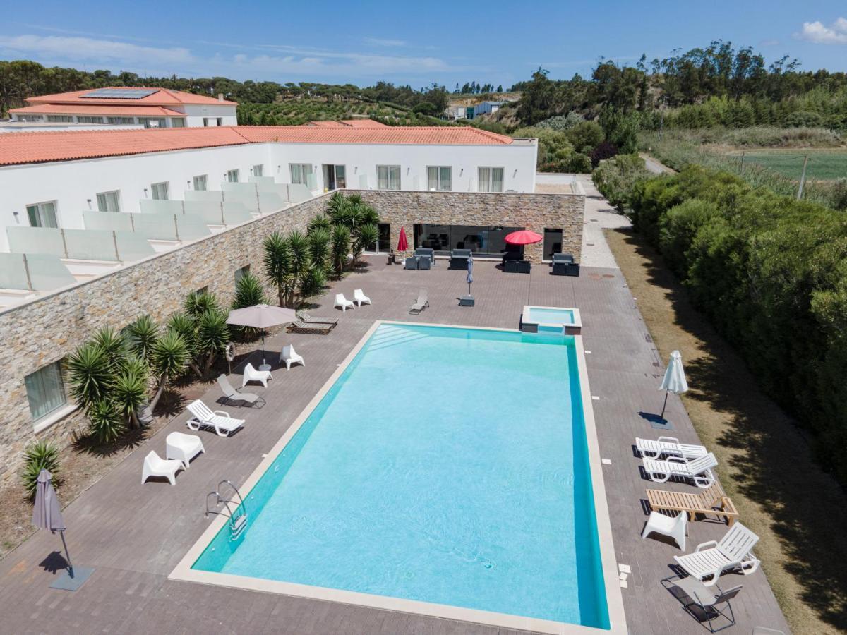 Hotel Vila D'โอบิดอส ภายนอก รูปภาพ